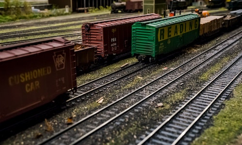 How-To-Make-Your-Model-Railway-Look-Realistic.jpg